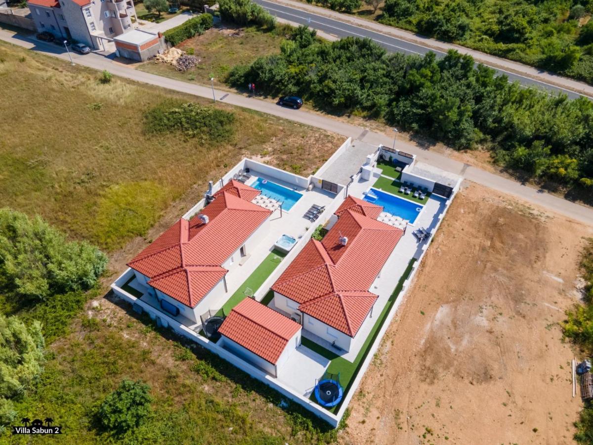 Villas Sabun - Modern House With Heated Pool Privlaka  Kültér fotó